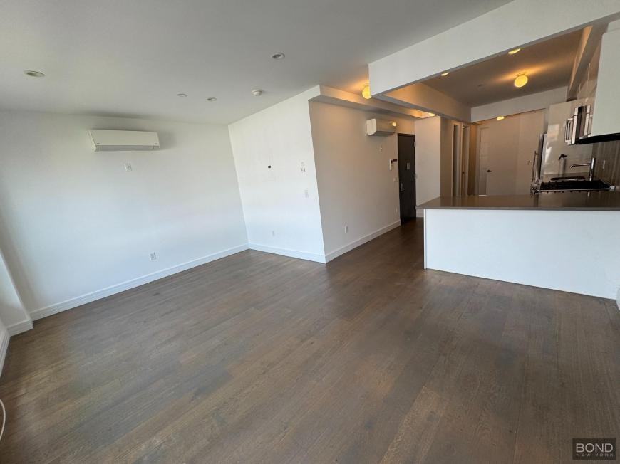 56 Vernon Ave - Photo 2 of 10