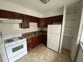 736 W Buena Ave - Photo 1 of 1