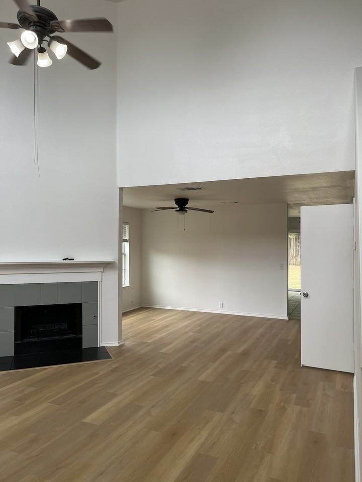 4529 Blue Jay Ln #1 - Photo 2 of 34
