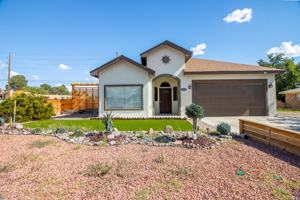 featured image of 1000 Jasmine Dr #1