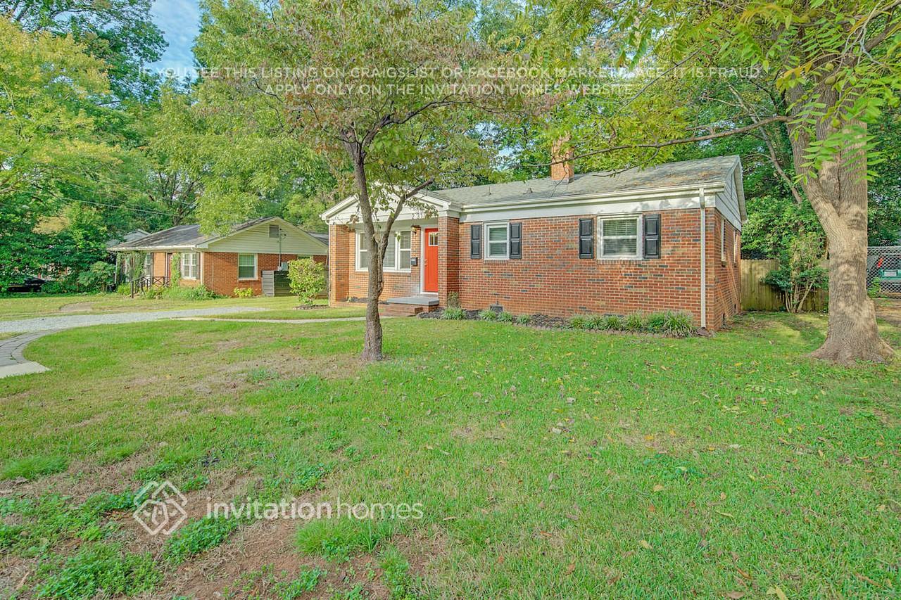 2312 Markham Ct - Photo 3 of 21