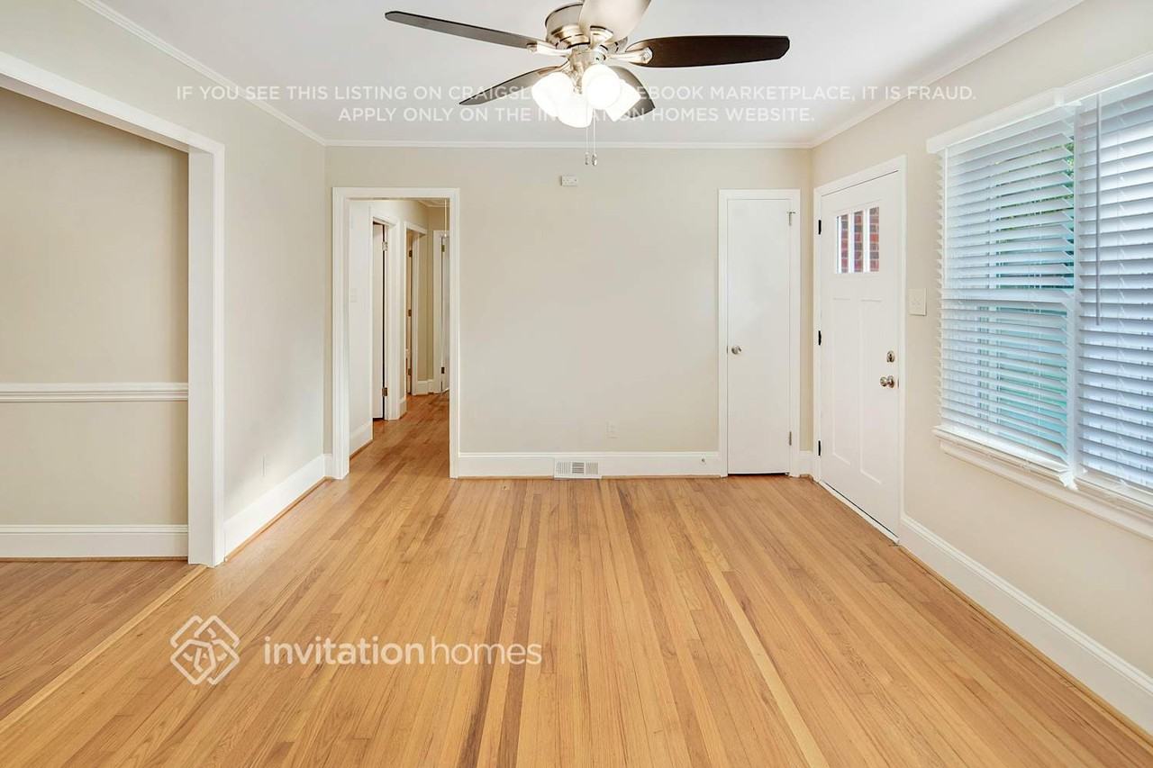 2312 Markham Ct - Photo 4 of 21