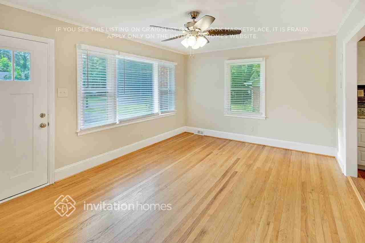 2312 Markham Ct - Photo 6 of 21