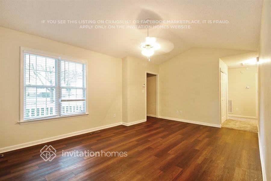 416 Westonridge Run - Photo 4 of 17