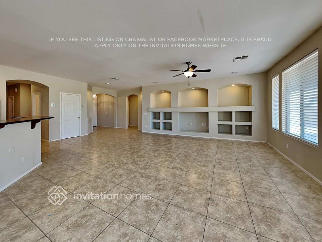 2614 W Apollo Rd - Photo 3 of 17