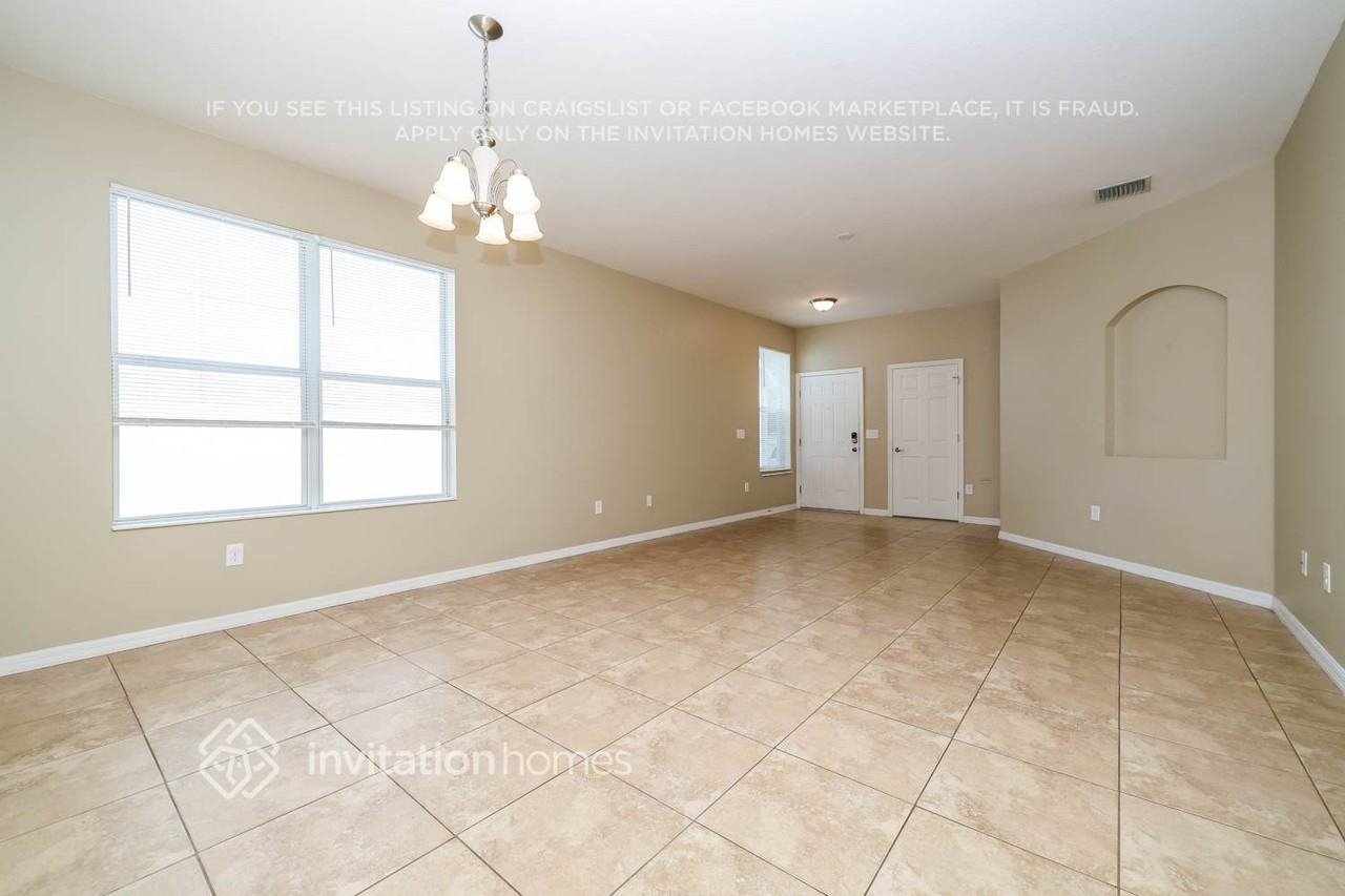 10305 Greystone Ridge Ct - Photo 7 of 17