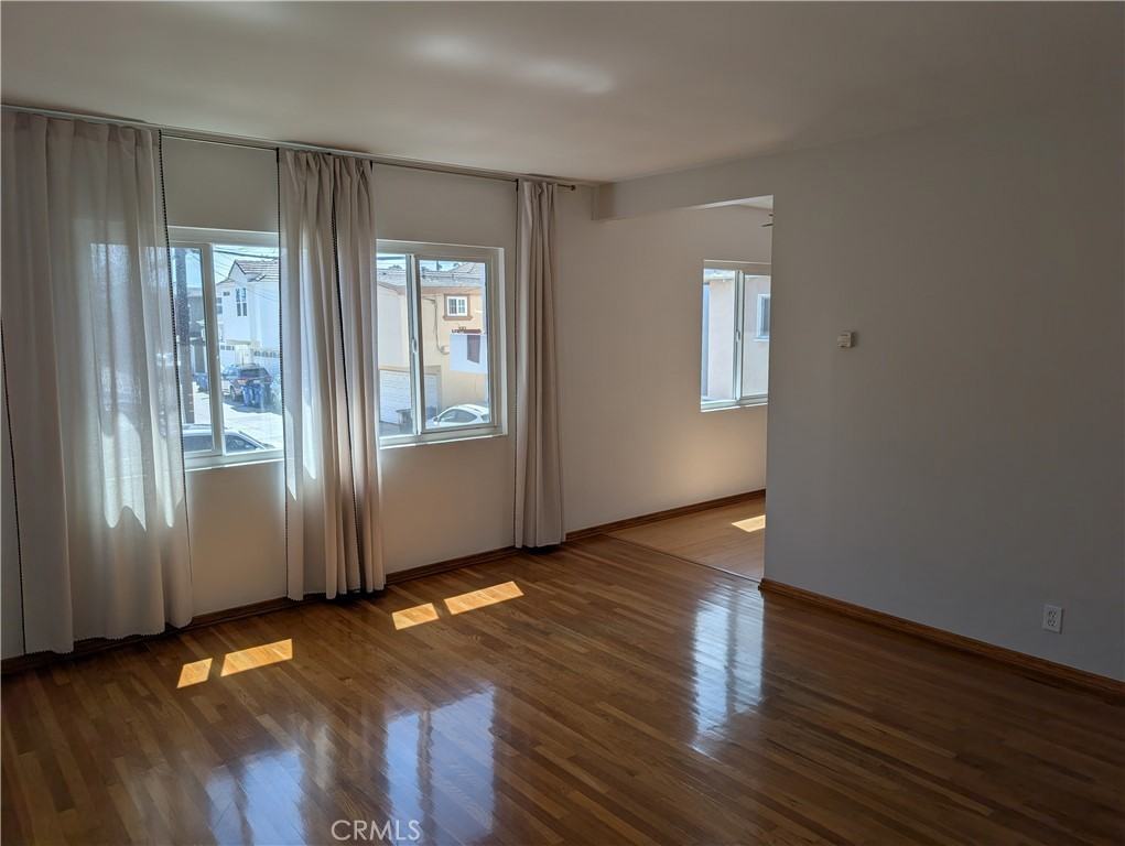221 8th B B - Photo 3 of 9