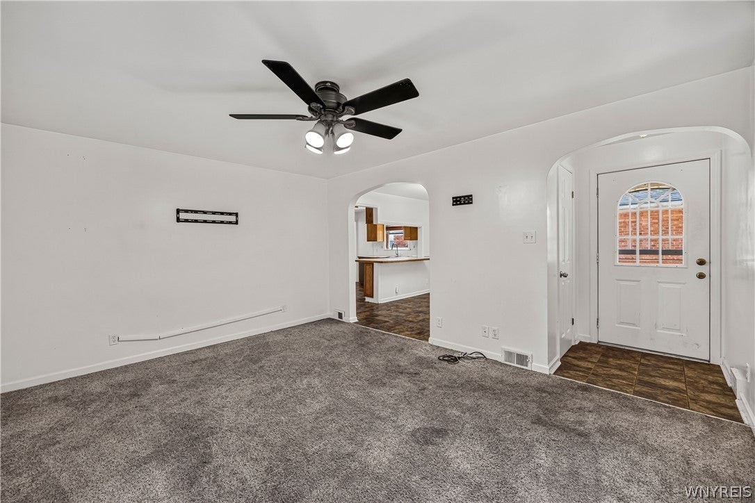 187 Eastland Pkwy - Photo 7 of 34