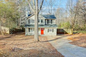 featured image of 260 Rosewood Dr
