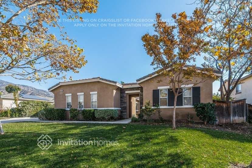 7833 Calle Del Rio St - Photo 4 of 30
