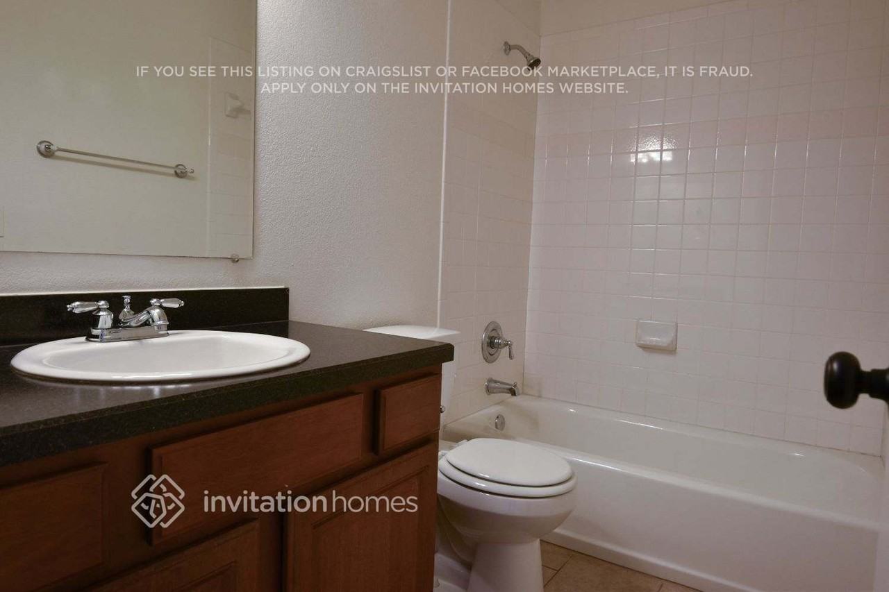 709 W Lynn Creek Dr - Photo 5 of 6