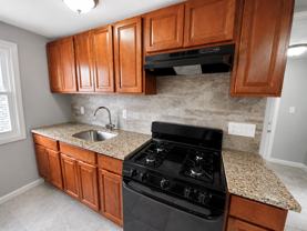 55-57 N Munn Ave #3C - Photo 1 of 1