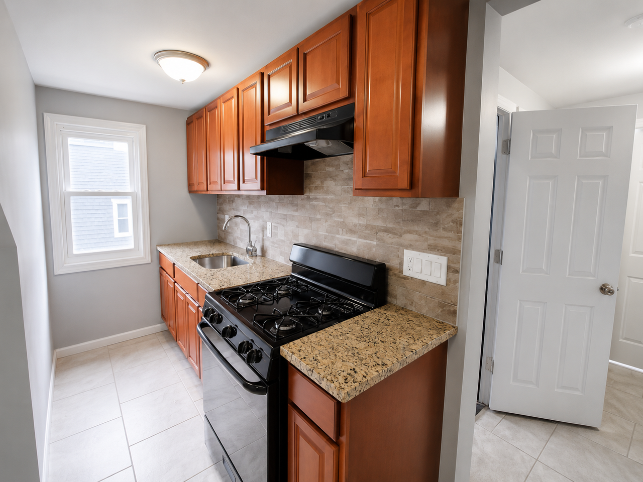 55-57 N Munn Ave #3C - Photo 2 of 6