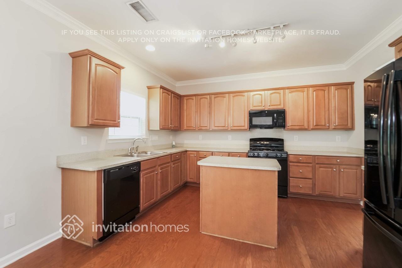 3415 Crutchfield Pl - Photo 6 of 16
