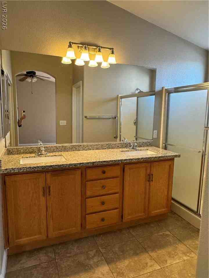 5837 Springmist St - Photo 6 of 10