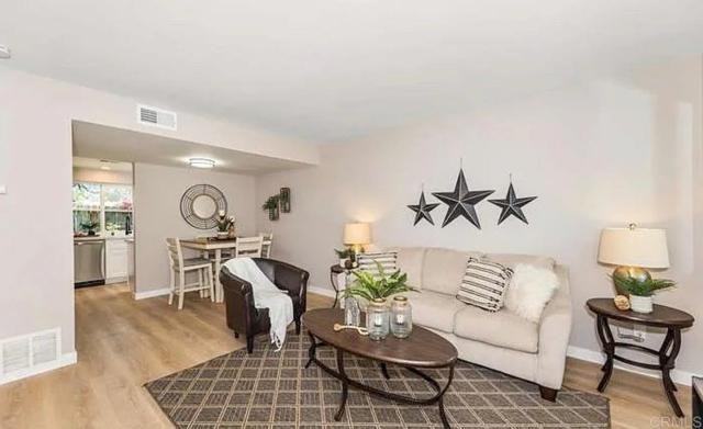 2512 Wanek Rd ##C - Photo 4 of 18