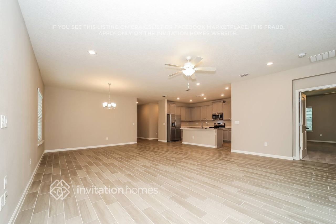 7925 Thyme Trl - Photo 4 of 17
