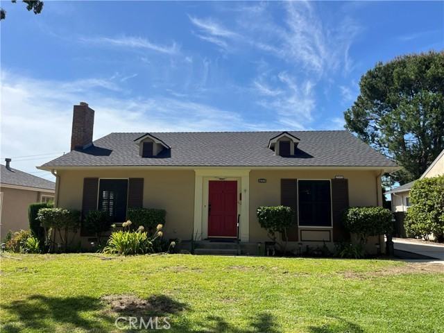 2440 Queensberry Rd - Photo 4 of 41