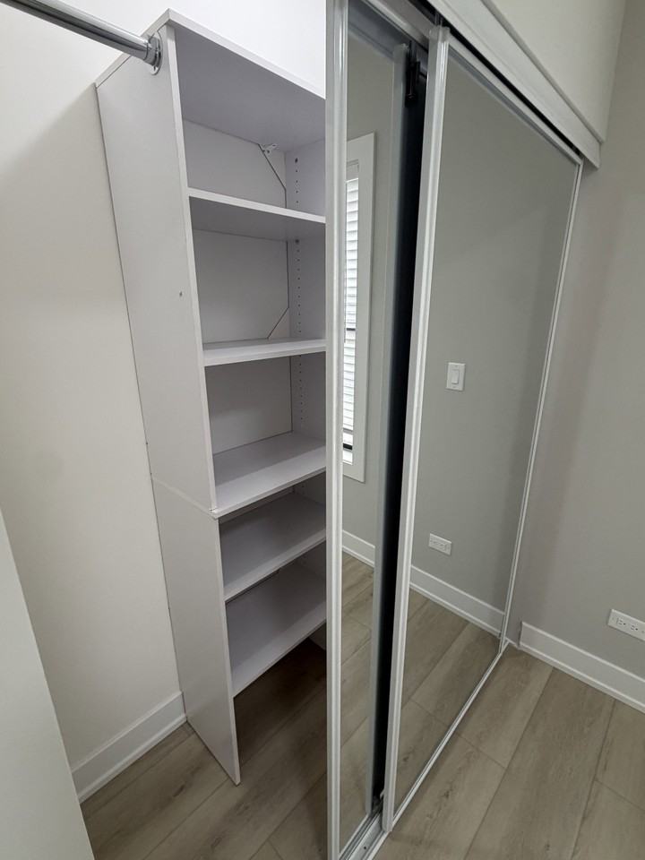 4617 S University Ave #1A - Photo 5 of 8