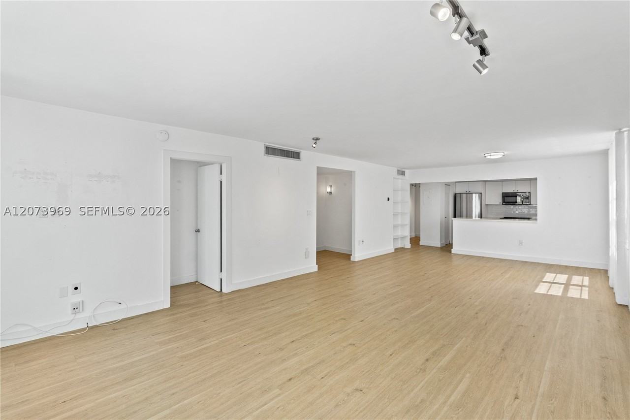 9250 W Bay Harbor Dr #2A - Photo 7 of 50