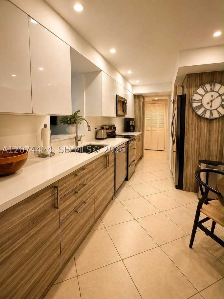 5100 N Ocean Blvd #312 - Photo 5 of 8