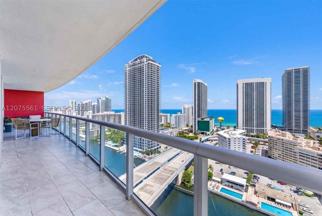 2600 E Hallandale Beach Blvd #2510 - Photo 2 of 30