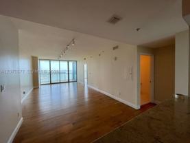 601 Ne 36th St #1209 - Photo 1 of 1