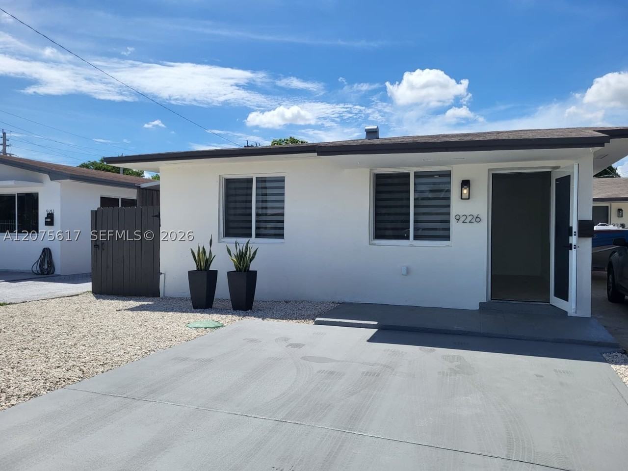 9226 Sw 37th St #9226 - Photo 4 of 32