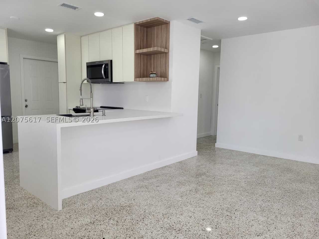 9226 Sw 37th St #9226 - Photo 6 of 32