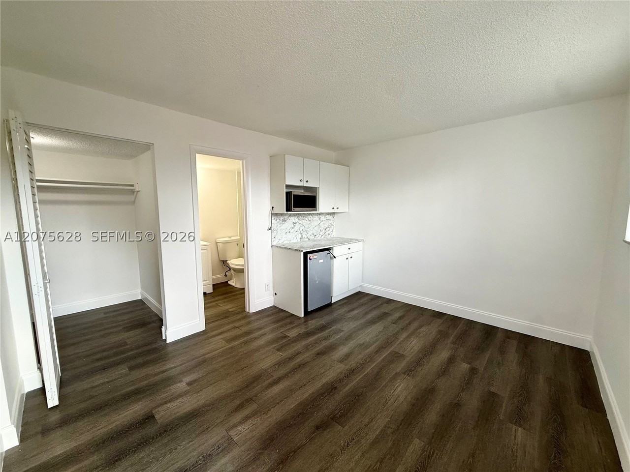 2520 N Andrews Ave #303A