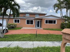 18105 Nw 81st Ct - Photo 1 of 1