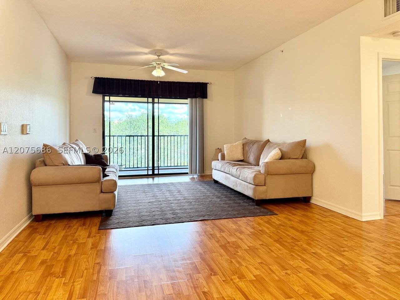 2726 Anzio Ct #306 - Photo 4 of 18