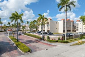 featured image of 6195 Nw 186th St #105