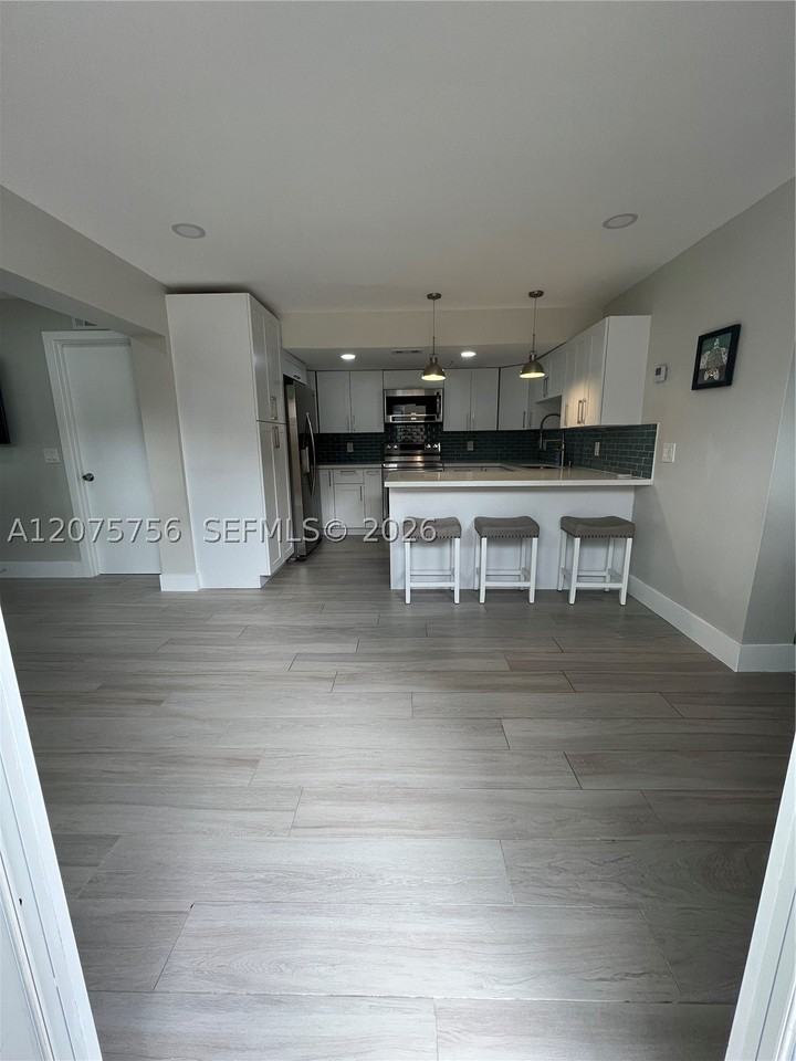 15012 Royal Palm Ave #15012 - Photo 2 of 12