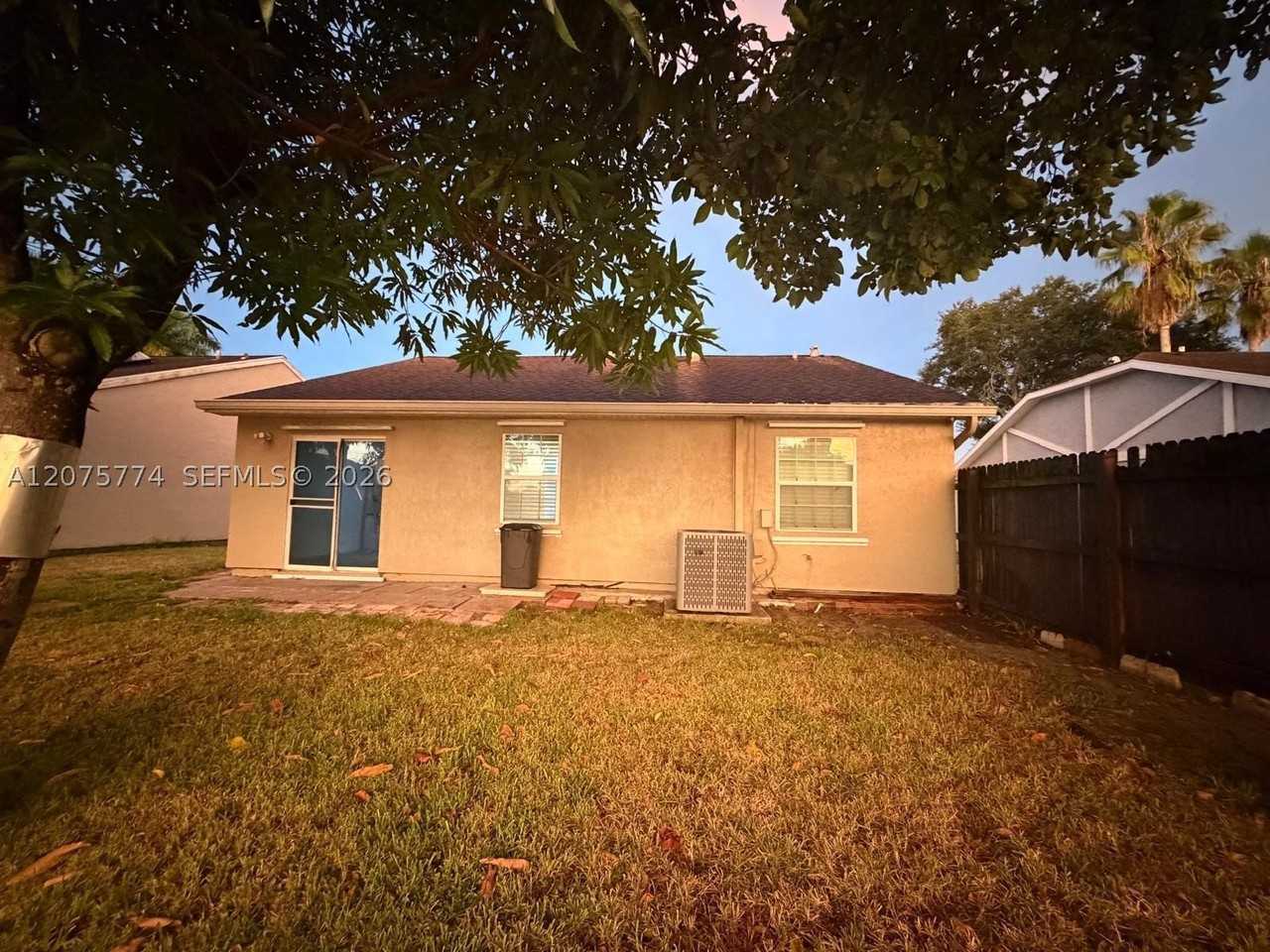 22979 Sandalfoot Blvd - Photo 7 of 24