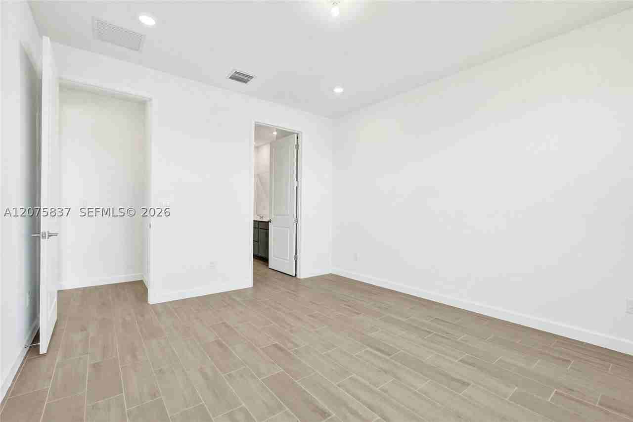 3616 Spanish Cedar Pl - Photo 5 of 18