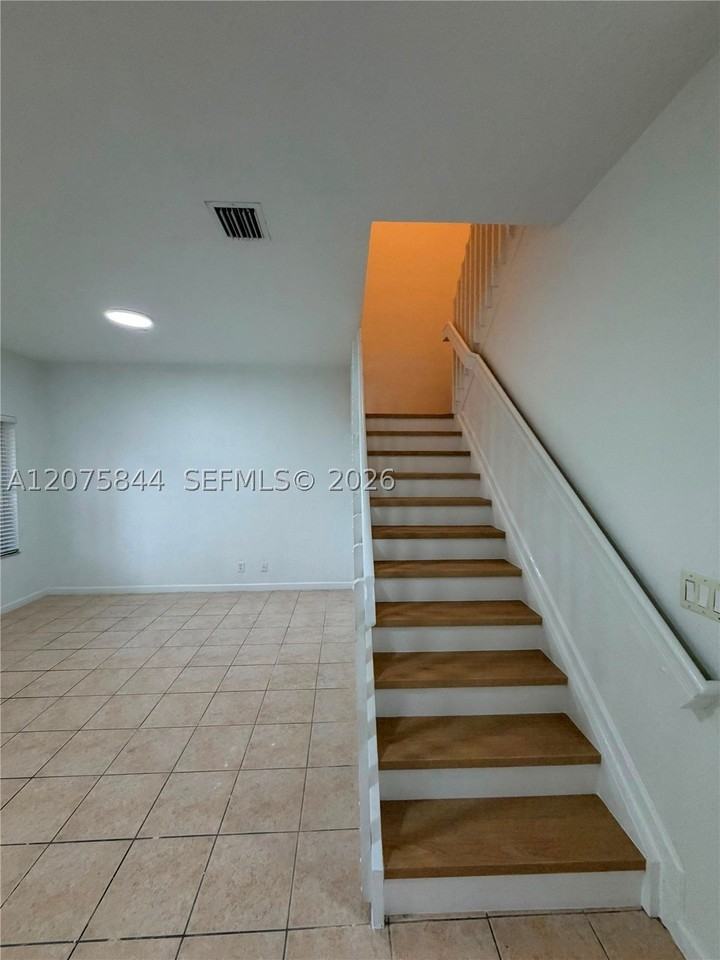 102 S Santa Catalina Cir #102 - Photo 5 of 21