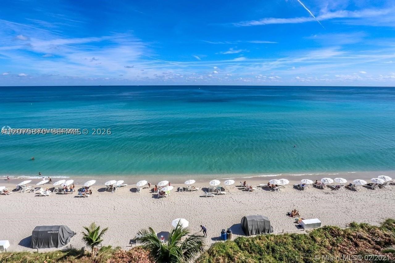 1830 S Ocean Dr #3704 - Photo 6 of 27