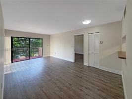 featured image of 995 Sw 84th Ave #309
