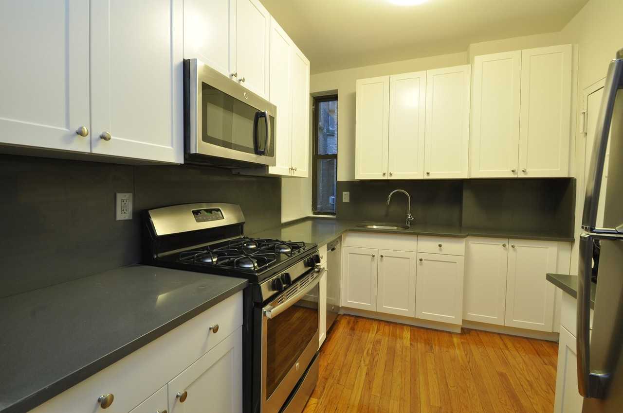 358 West 45th Street #RS-2D