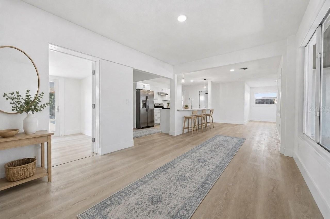 2317 Grove St - Photo 2 of 19