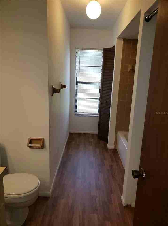 3949 Liberty Ave #3949 - Photo 6 of 7