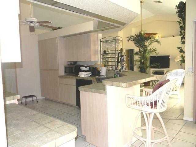 212 Boa Vista St - Photo 5 of 34