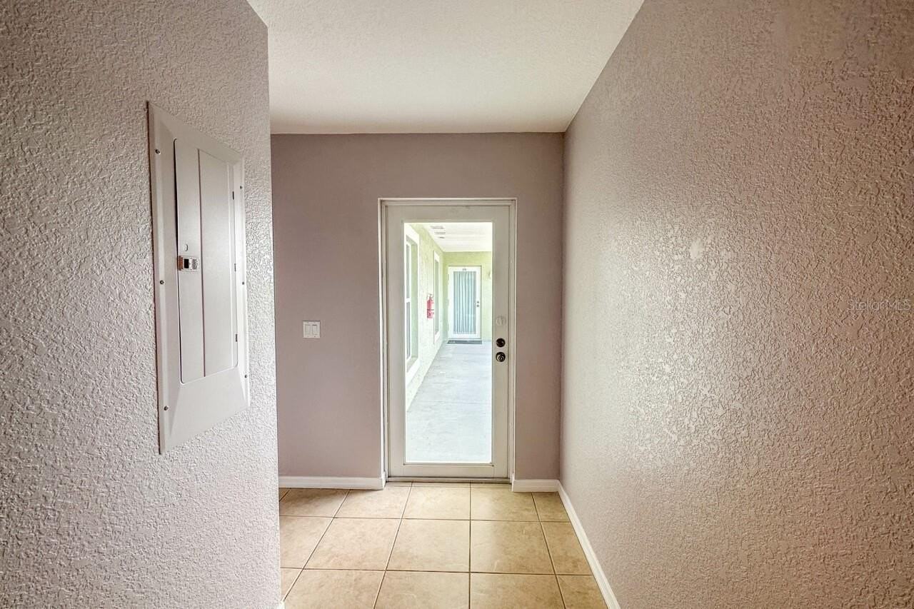 8100 Memory Ln #208 - Photo 5 of 26