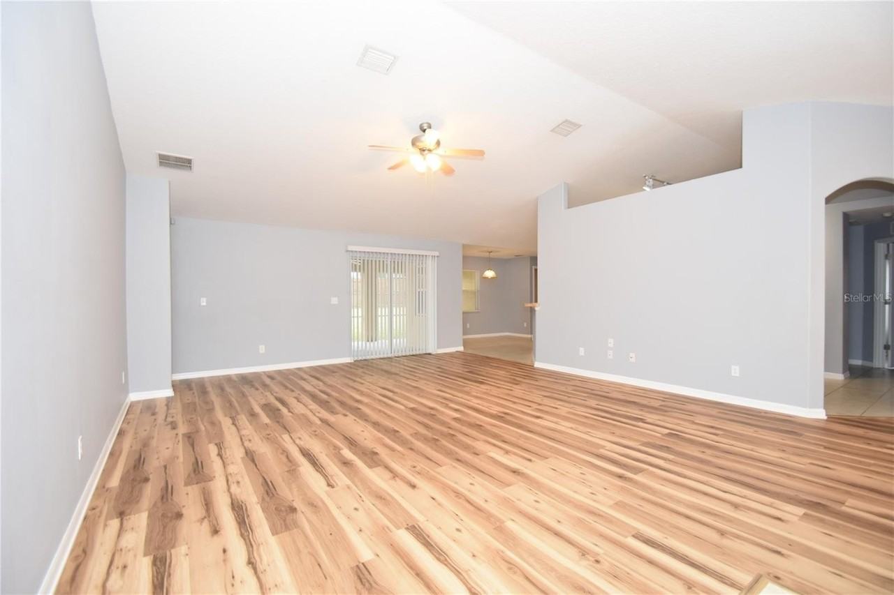 26 Roller Ln - Photo 5 of 46