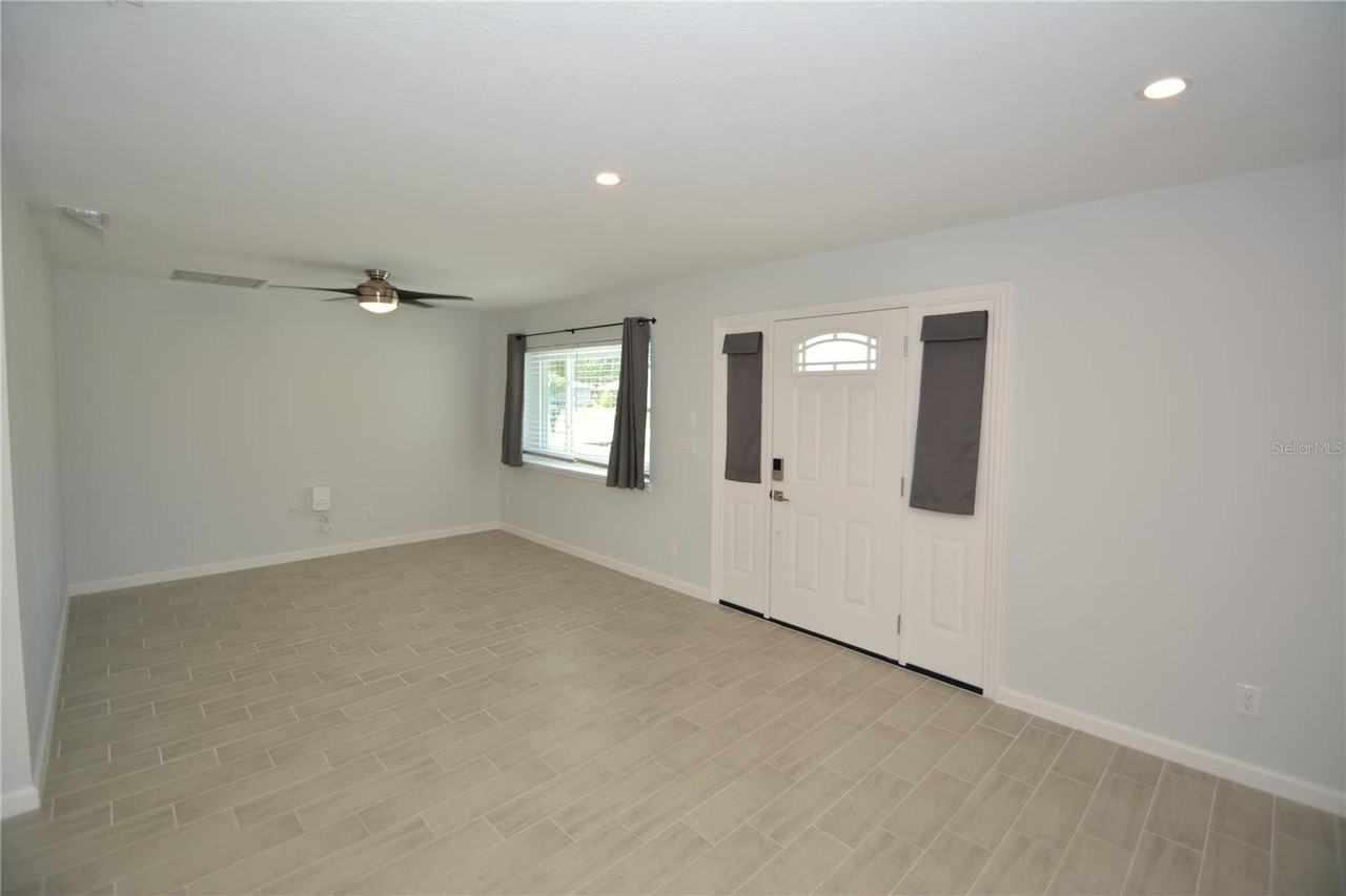 14 Bolling Ln - Photo 4 of 31