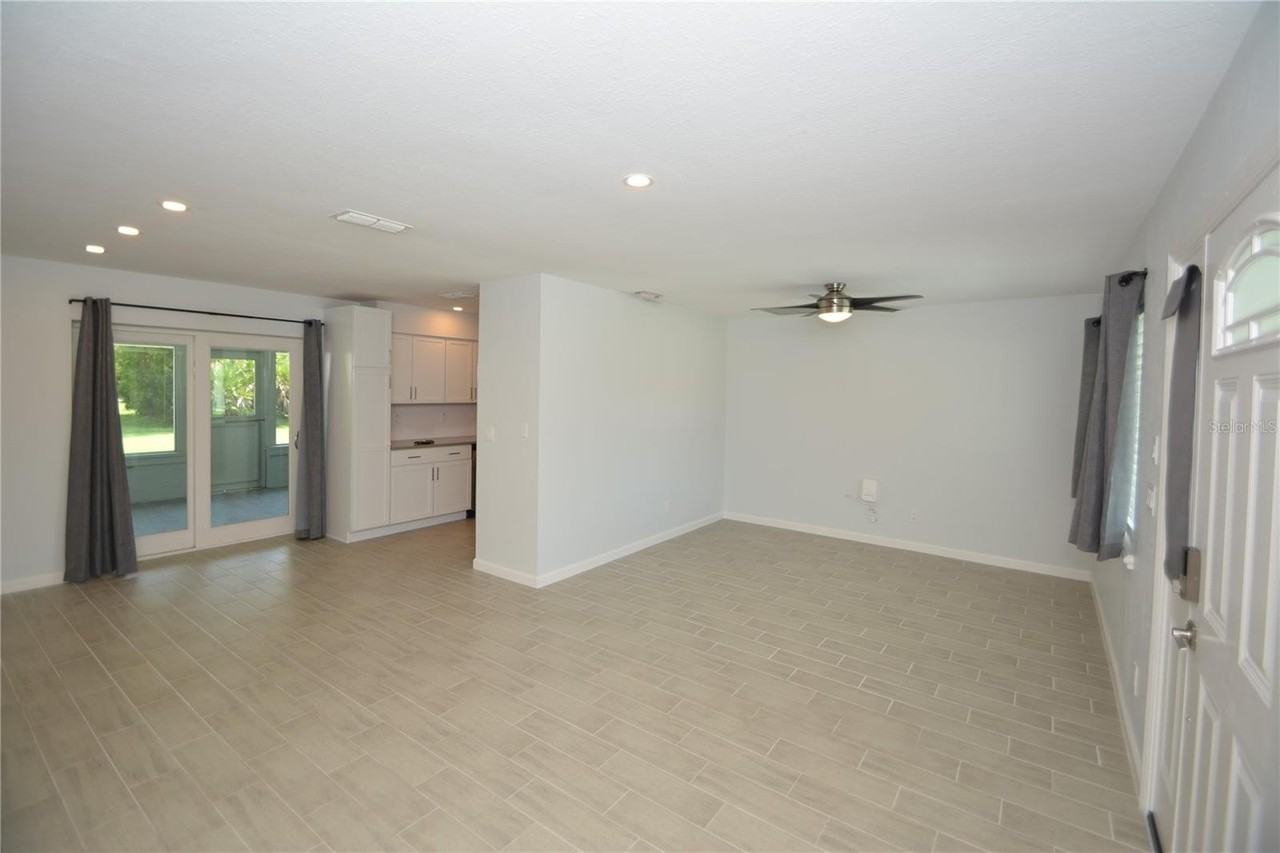 14 Bolling Ln - Photo 5 of 31