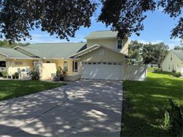 featured image of 8927 Courtyard Ln
