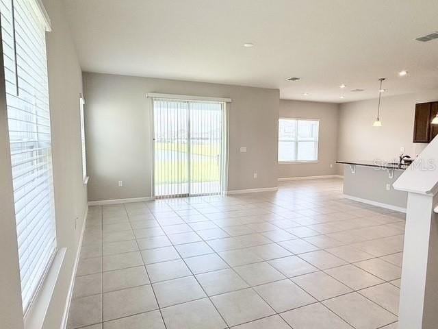 63 Berlin Ave - Photo 3 of 36