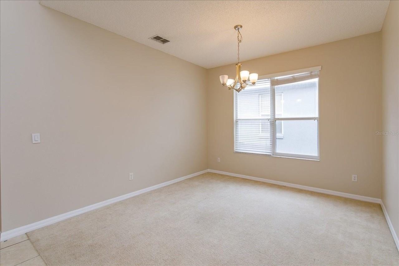 5537 Burlwood Dr - Photo 4 of 32